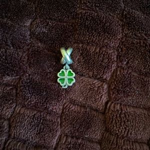 Four-leafed Clover Pandora Charm